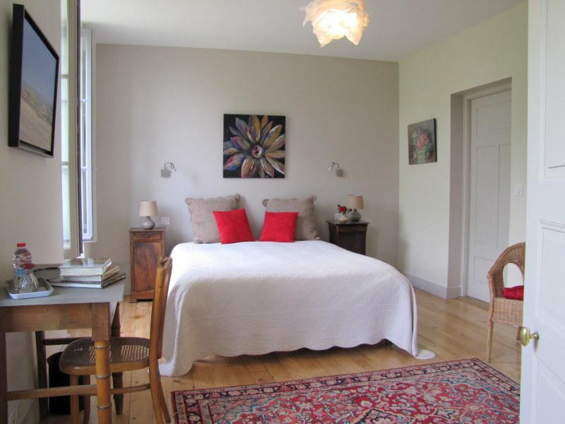 Le Clos Des Roseaux Chorey-les-Beaune Room photo